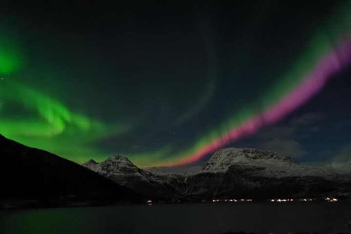 Northern Lights Hunt from Tromsø: Private Basecamp with Local Guides photo 5