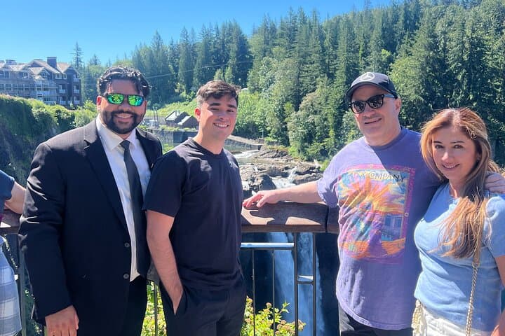 Snoqualmie Falls VIP Tour: Private 3–4 Hour SUV & Sprinter Van Excursion photo 6