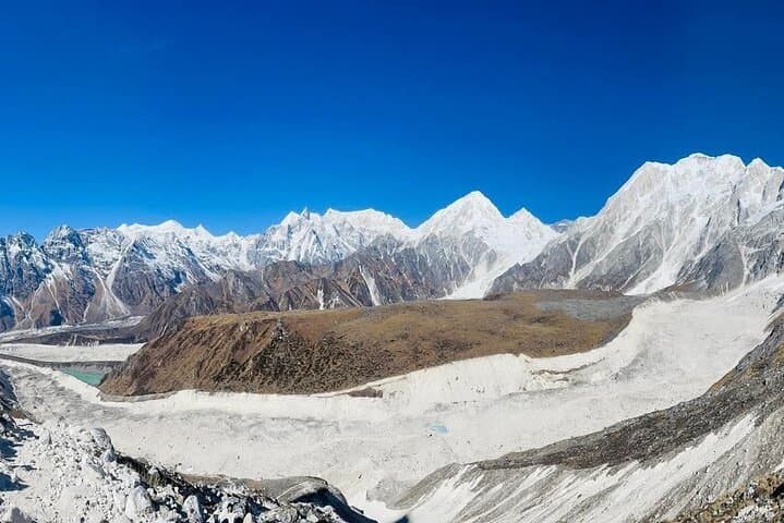 Manaslu Circuit Trek: 13-Day Private Himalayan Trek from Kathmandu photo 4