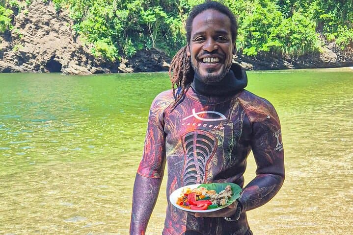Snorkel, Spearfish & Beach BBQ in Trinidad — Private Ocean Adventure photo 2