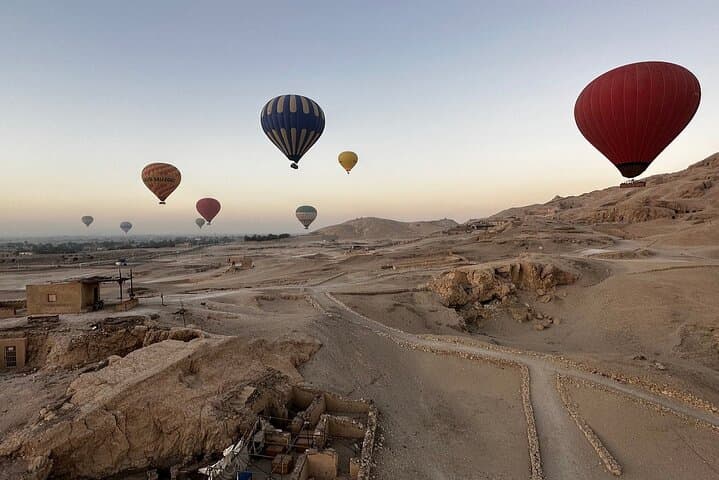 Sunrise Hot Air Balloon Over Luxor: Float Above the Valley of the Kings photo 6