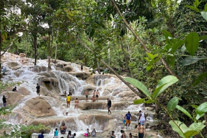 Dunn's River Falls and Bamboo Rafting — Ocho Rios Adventure Guide photo 3