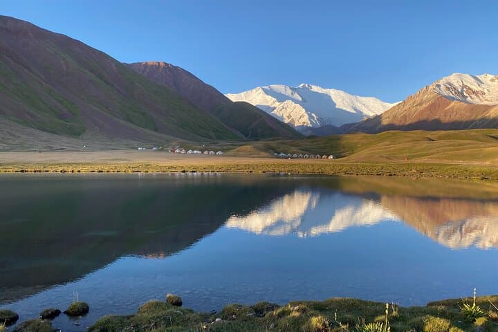 Tulpar-Kol Lake Alay Valley Yurt Camp: 3-Day Trek and Lenin Peak Base Experience