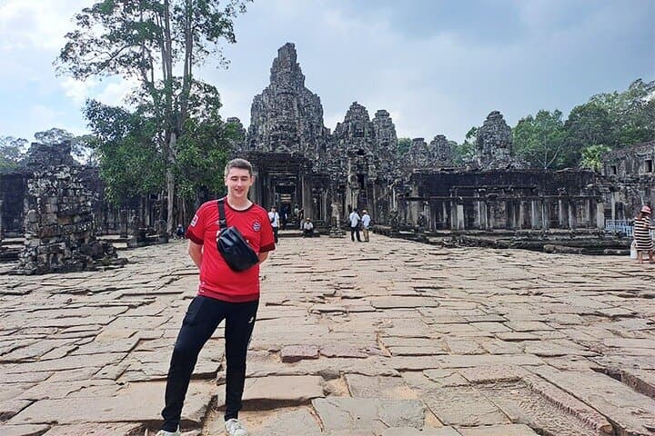 Siem Reap Countryside Bike Tour with Local Guide — Rice Fields, Markets & Temples photo 6