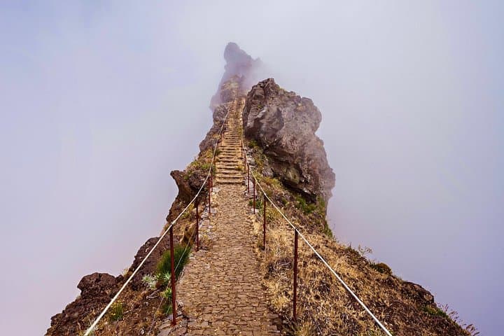 Sunrise Hike from Pico do Arieiro to Pico Ruivo – Madeira's Ridge Trail photo 4