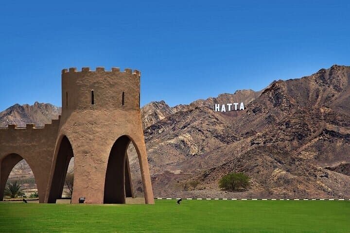 Private Hatta Tour from Dubai: Heritage Village, Bee Garden & Kayaking