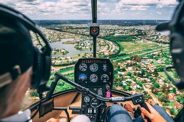 Buenos Aires Helitour Mix — 45-Minute Helicopter Over City and Tigre Delta photo 1