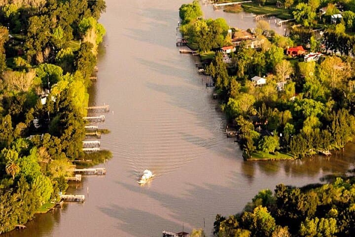 Private Helicopter Tour Over Tigre and the Paraná Delta