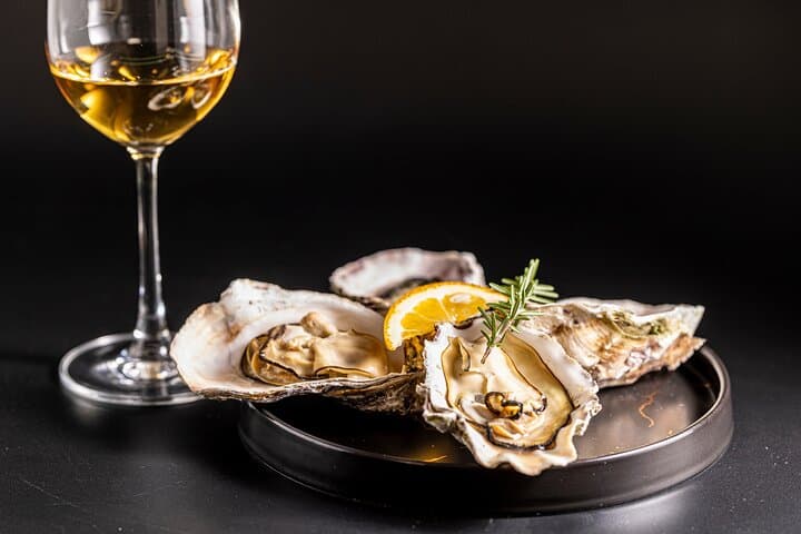 Historic Bites and Southern Delights: Charleston Food and History Walking Tour photo 2