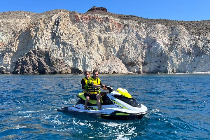 Santorini Jet Skiing, Tubing & Kayaking — 90-Min Adventure on Volcanic Waters photo 4