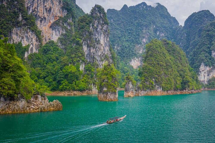 Khao Sok Jungle & Cheow Lan Lake Private Day Adventure photo 5
