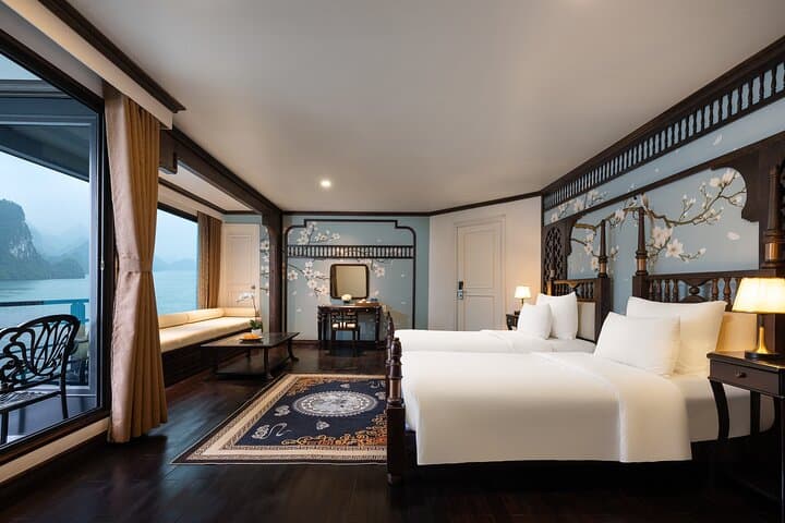 Halong & Lan Ha Bay 2-Day Cruise from Hanoi — Balcony, Bathtub & Kayaking