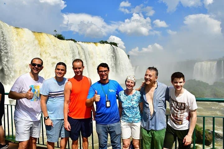 One-Day Iguacu Falls Tour Across Brazil and Argentina