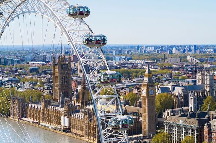 London in a Day from Edinburgh: Hop‑On Bus & London Eye Experience photo 2
