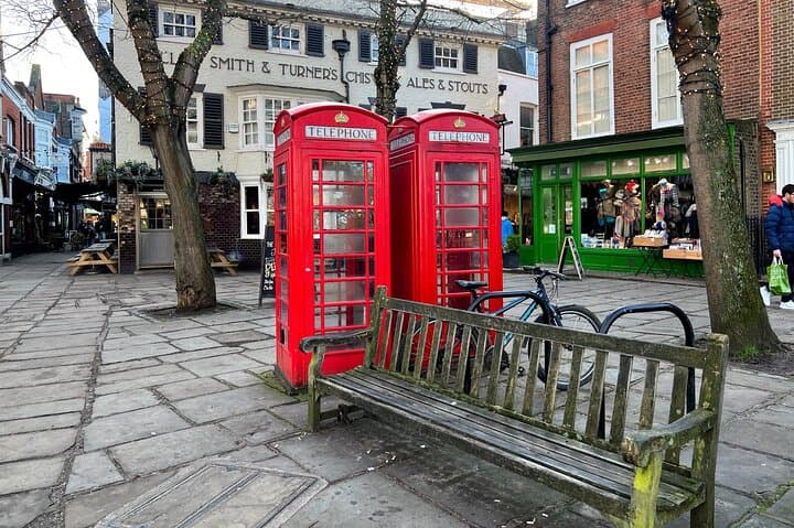 Walk Ted Lasso's Richmond: Riverside Filming Locations Tour from London photo 3