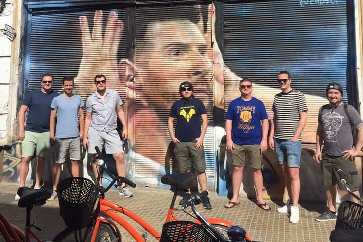 La Boca Walking Experience: Bombonera Museum, Caminito Murals & Local Flavor photo 2