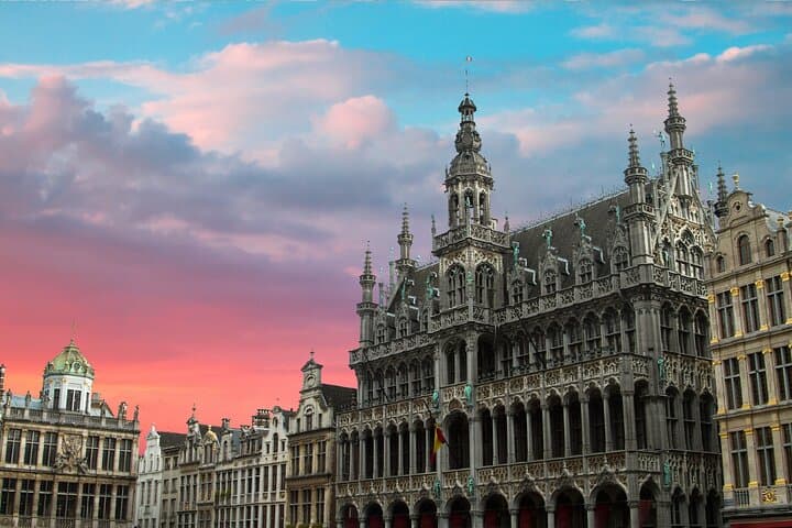 Brussels City Challenge: Team Scavenger Hunt Across Grand Place photo 5