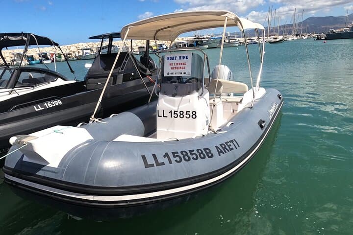 Self-Drive Speedboat to Blue Lagoon: Tempest 570 Akamas Adventure photo 2