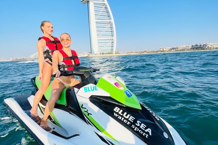 Burj Al Arab Jet Ski Tour: 30-Min Ride Along Jumeirah Beach