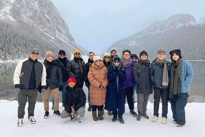 Banff Explorer Private Tour — Lake Louise & Moraine Lake Day Trip photo 4
