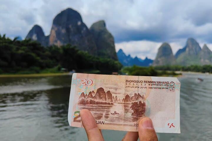 Guilin Mountains and Yulong River Bamboo Boat Day Tour photo 5