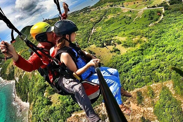 Tandem Paragliding Over Koh Larn: Pattaya’s Aerial Adventure photo 4