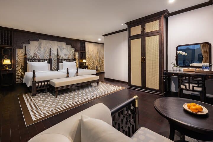 Luxury 2D1N Halong & Lan Ha Bay Cruise with Balcony and Bathtub photo 4