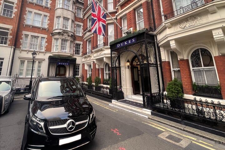 South Downs to Brighton: Private Luxury Day Tour from London photo 2
