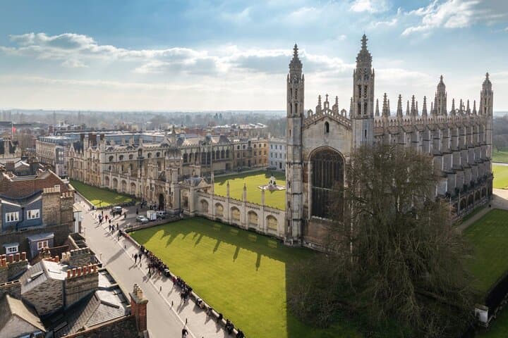 Private London to Cambridge Day Trip: Colleges, Punting & Photo Stops