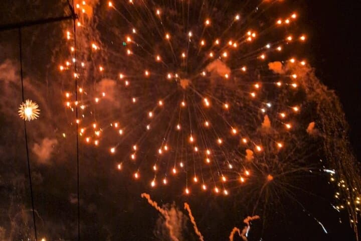 New Year's Eve Boat Party on the Tagus — Champagne & Fireworks in Lisbon photo 5