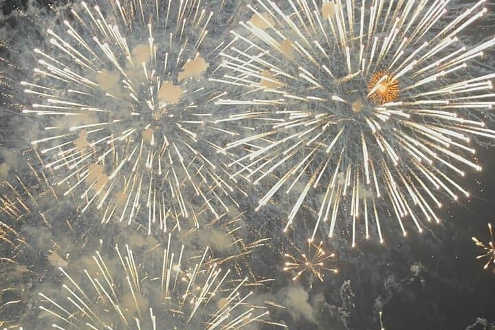 New Year's Eve Boat Party on the Tagus — Champagne & Fireworks in Lisbon