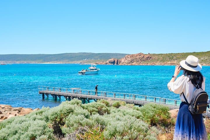 Margaret River Day Tour: Busselton Jetty Train, Canal Rocks & Wine Tasting