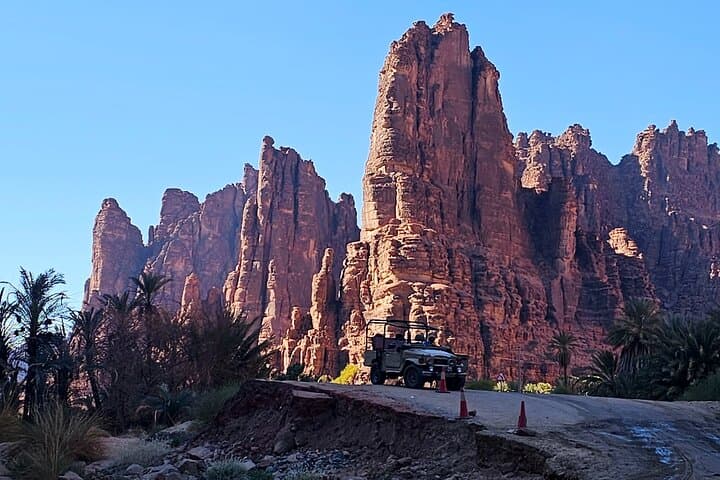 Explore Wadi Al Disah: Day Adventure from Tabuk with Lunch