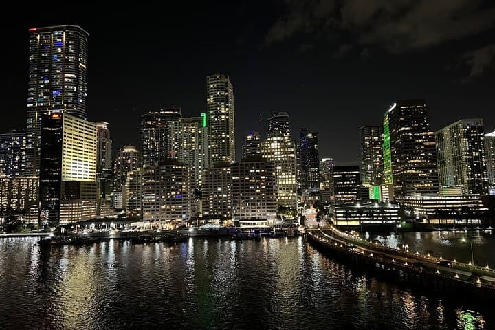 All-Inclusive Miami Yacht Party with Premium Open Bar photo 3
