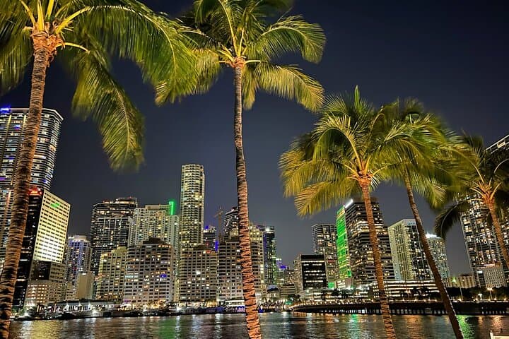 All-Inclusive Miami Yacht Party with Premium Open Bar photo 4