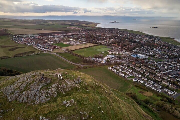 North Berwick Day Tour: Seabirds, Sand and Tantallon Castle on Scotland’s East Coast