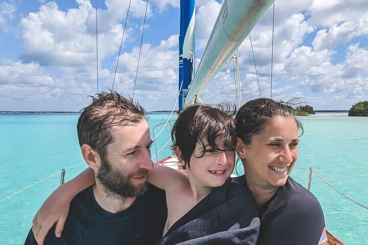 Sail Bacalar Lagoon: 6-Hour Adventure to Cenotes, Islands & Stromatolites photo 4