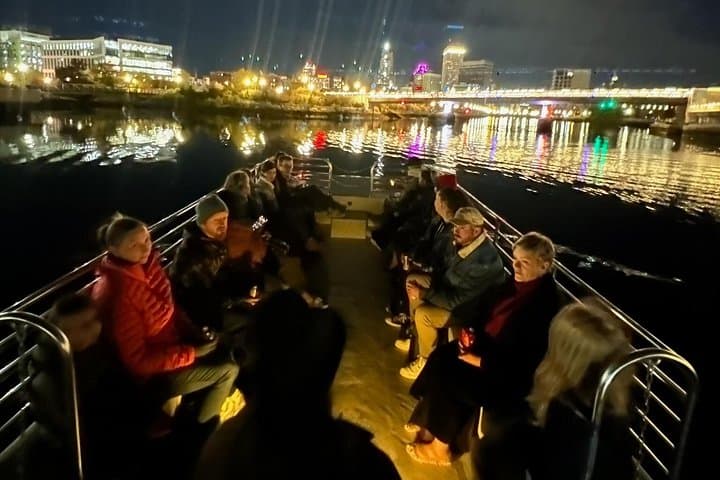 Haunted Boat Tours in Providence: Night Ghost Cruise on the Providence River photo 3