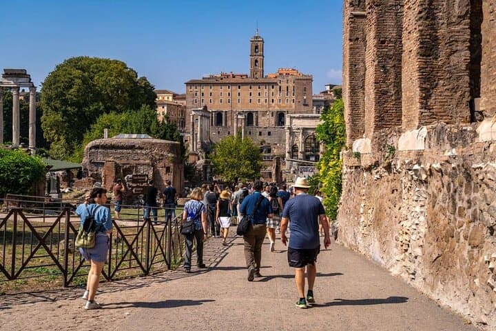 Rome Scooter Ride and App-Guided Highlights Tour photo 3