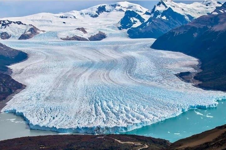 Perito Moreno Glacier Shuttle from El Calafate — Independent Day Transfer to the Walkways photo 4
