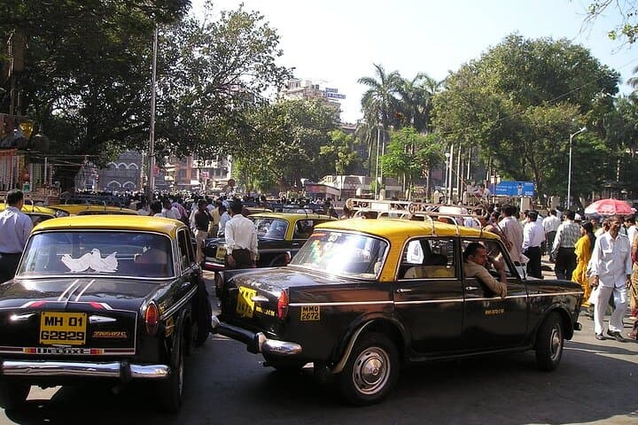Discover Mumbai: A Personalized Tour of Iconic Landmarks and Hidden Gems photo 4
