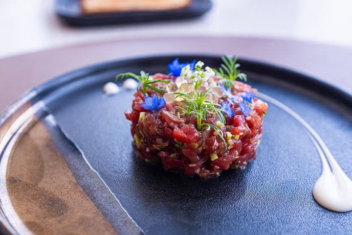 At.mosphere Burj Khalifa Premium Lunch with Selected Drinks and 122nd-Floor Views photo 2
