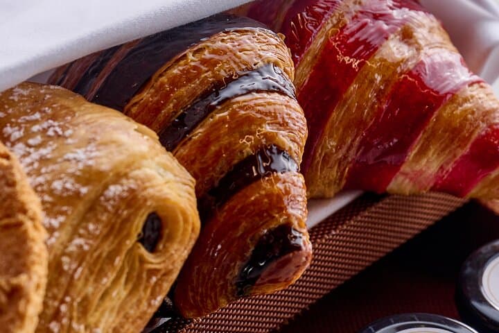 Breakfast at At.mosphere Burj Khalifa: 122nd‑Floor 3‑Course Morning Experience photo 4