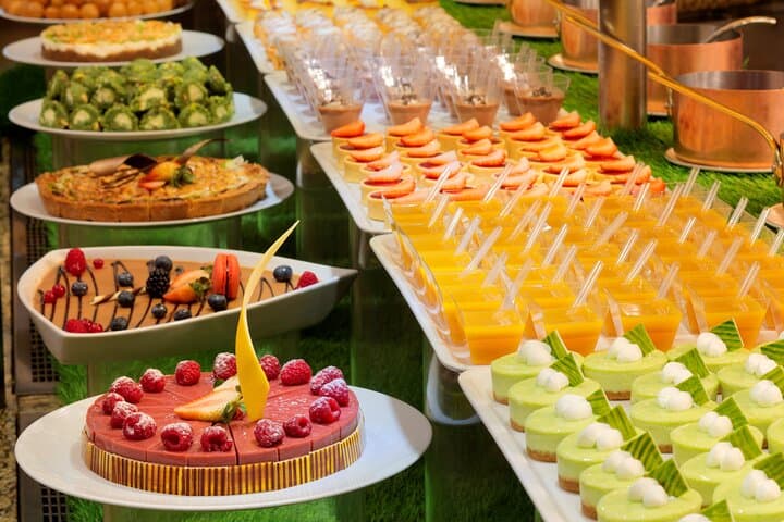 Kaleidoscope Dinner Buffet at Atlantis The Palm — International Feast with Soft Drinks photo 4
