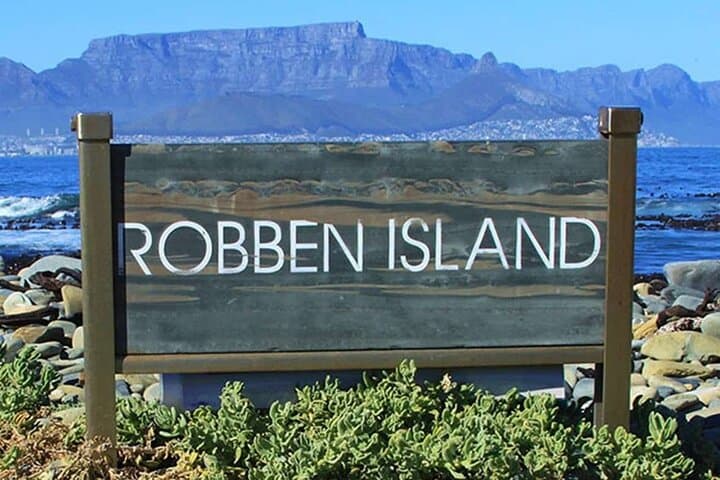 Robben Island and Table Mountain: Cape Town Ferry, Cable Car & Guided Tour photo 6