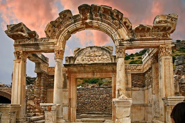 Private Ephesus Shore Excursion from Kuşadası: Skip-the-Line Ancient City Tour