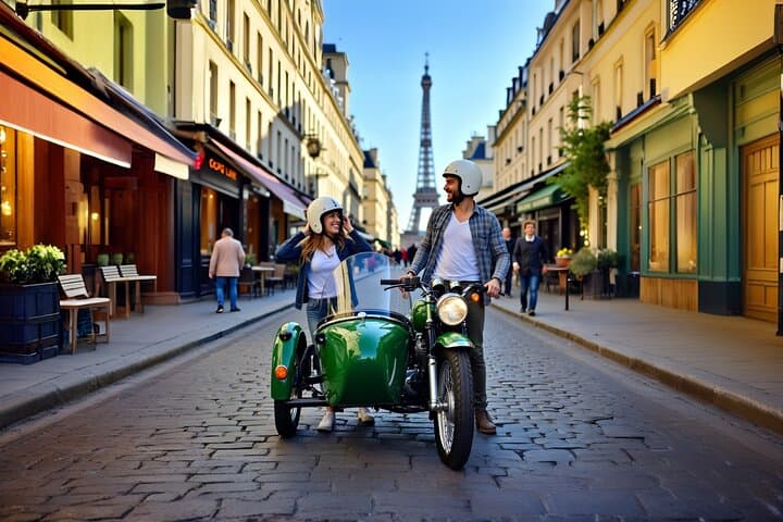 Vintage Sidecar Tour from Paris to Versailles with Palace Entry photo 3