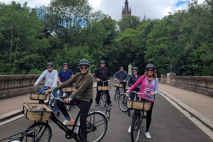 Glasgow Highlights Bike and E-Bike Tour: Rivers, Parks & Architectural Icons photo 1