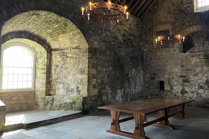 Edinburgh Outlander Filming Locations 3-Day Tour — Castles, Villages & Train Travel photo 2