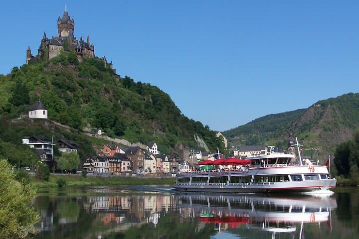 Cycle and Cruise the Moselle: Bernkastel-Kues Picnic & Boat Return photo 5